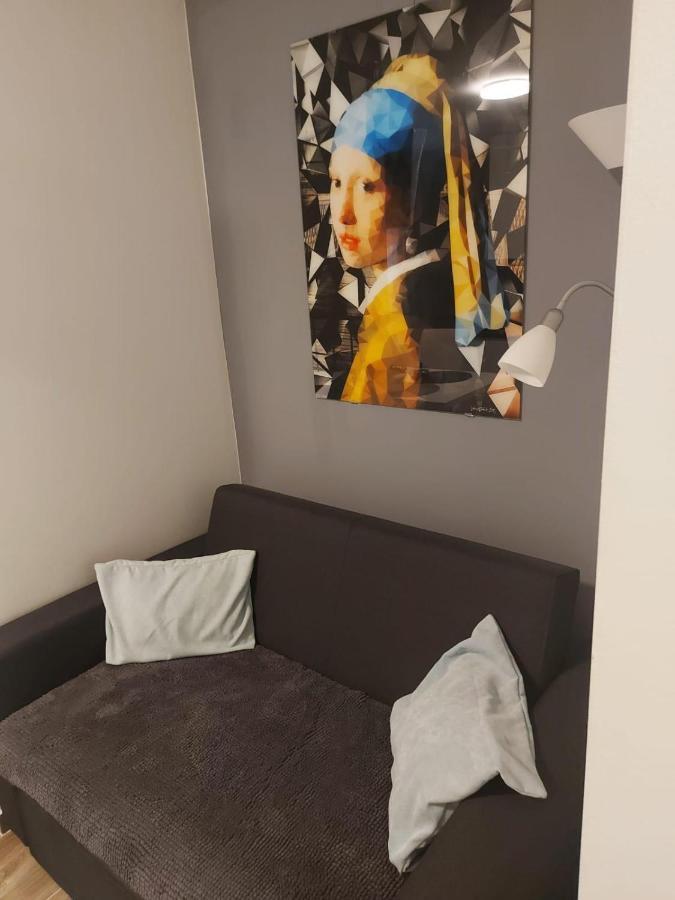Apartments Sara Слатине Экстерьер фото